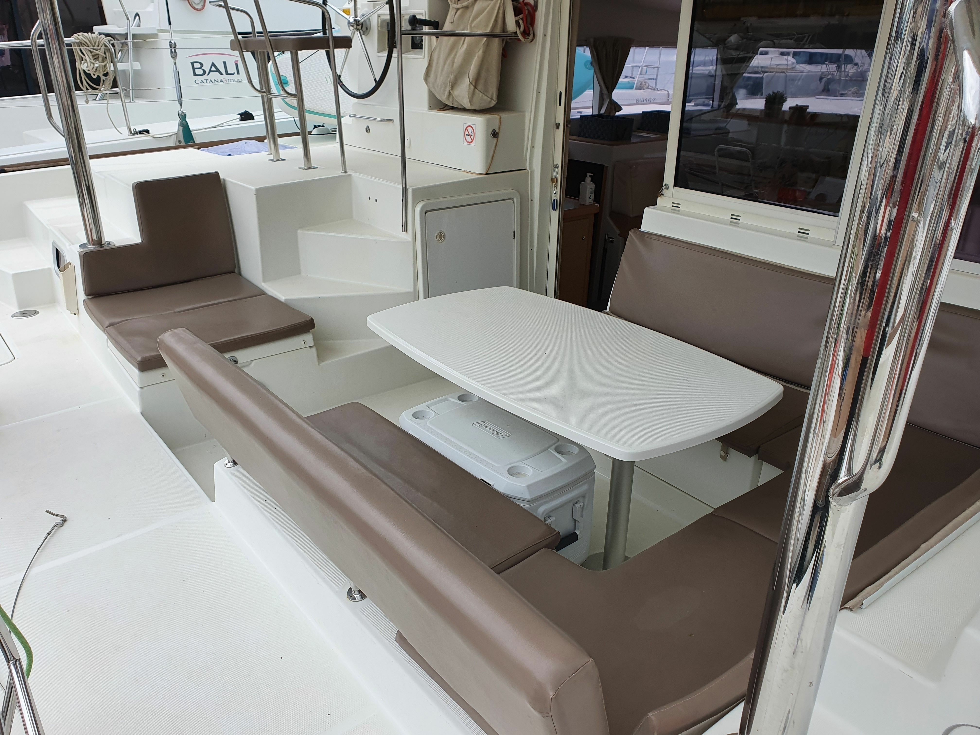 Lagoon 400 | Ocean Blue