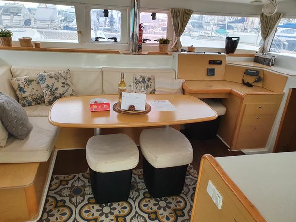 Lagoon 400 | Ocean Blue