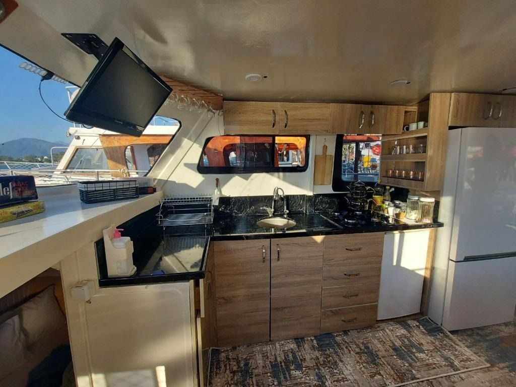 Custom Built 62 | One Piece