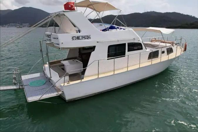 Custom Built 62 | One Piece