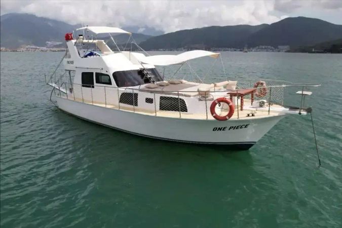 Custom Built 62 | One Piece