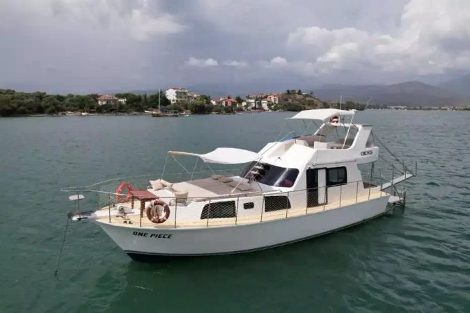 Custom Built 62 | One Piece