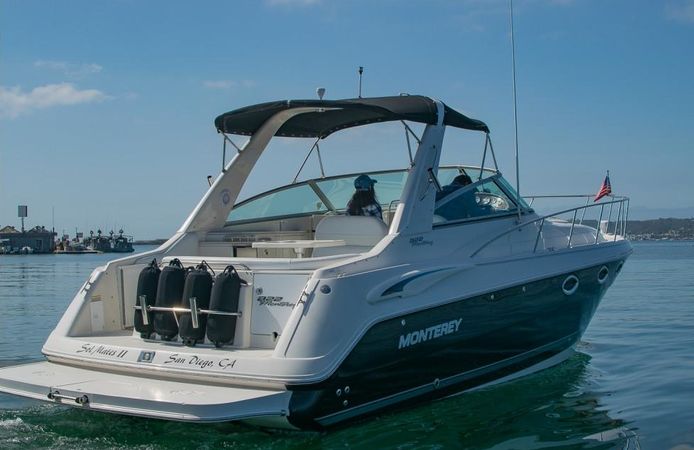 Monterey 322 | Sol Mates 2