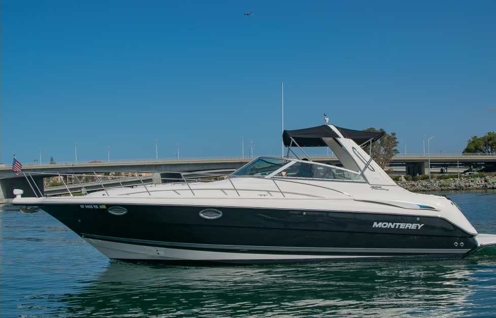 Monterey 322 | Sol Mates 2