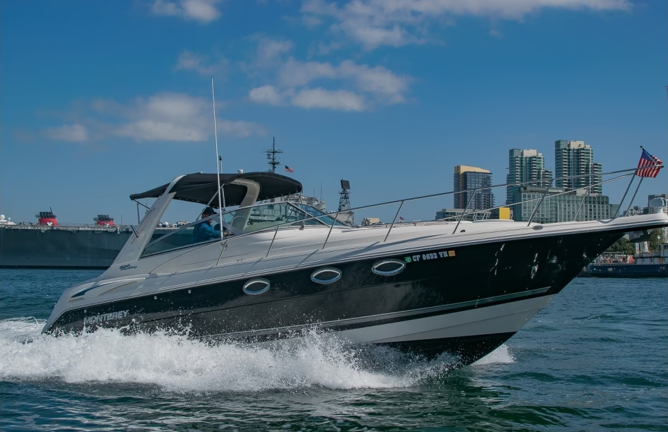 Monterey 322 | Sol Mates 2