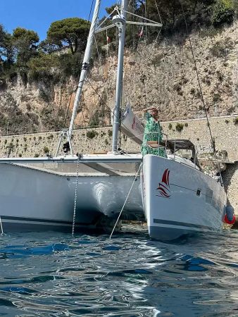 Lagoon 400 S2 | Red Sail