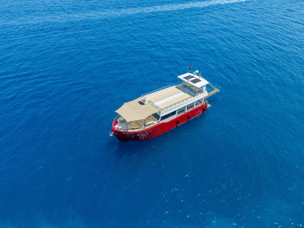 Custom Built 55 | Esme Sultan