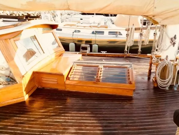 Custom Built 40 | The Mayflower