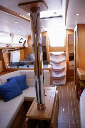 Jeanneau Sun Odyssey 36i | Frivola