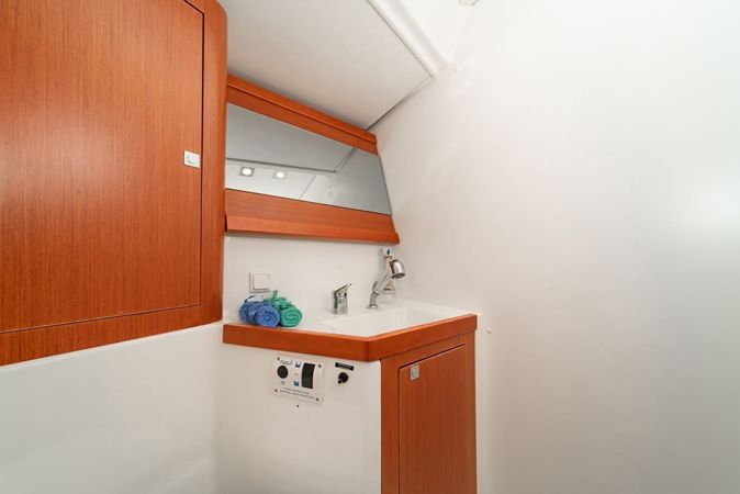 Beneteau Oceanis 48 | Vanitosa