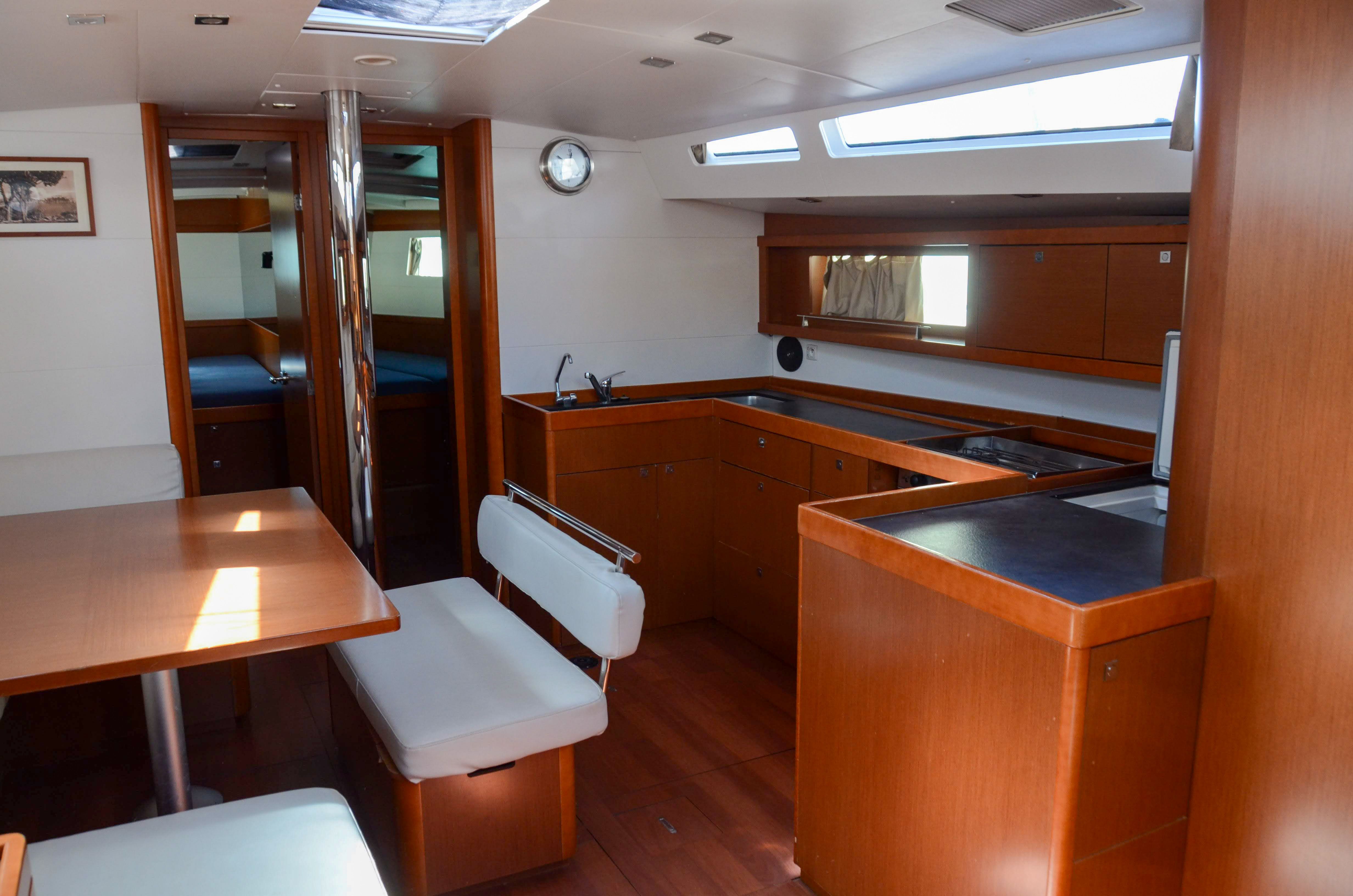 Beneteau Oceanis 48 | Vanitosa