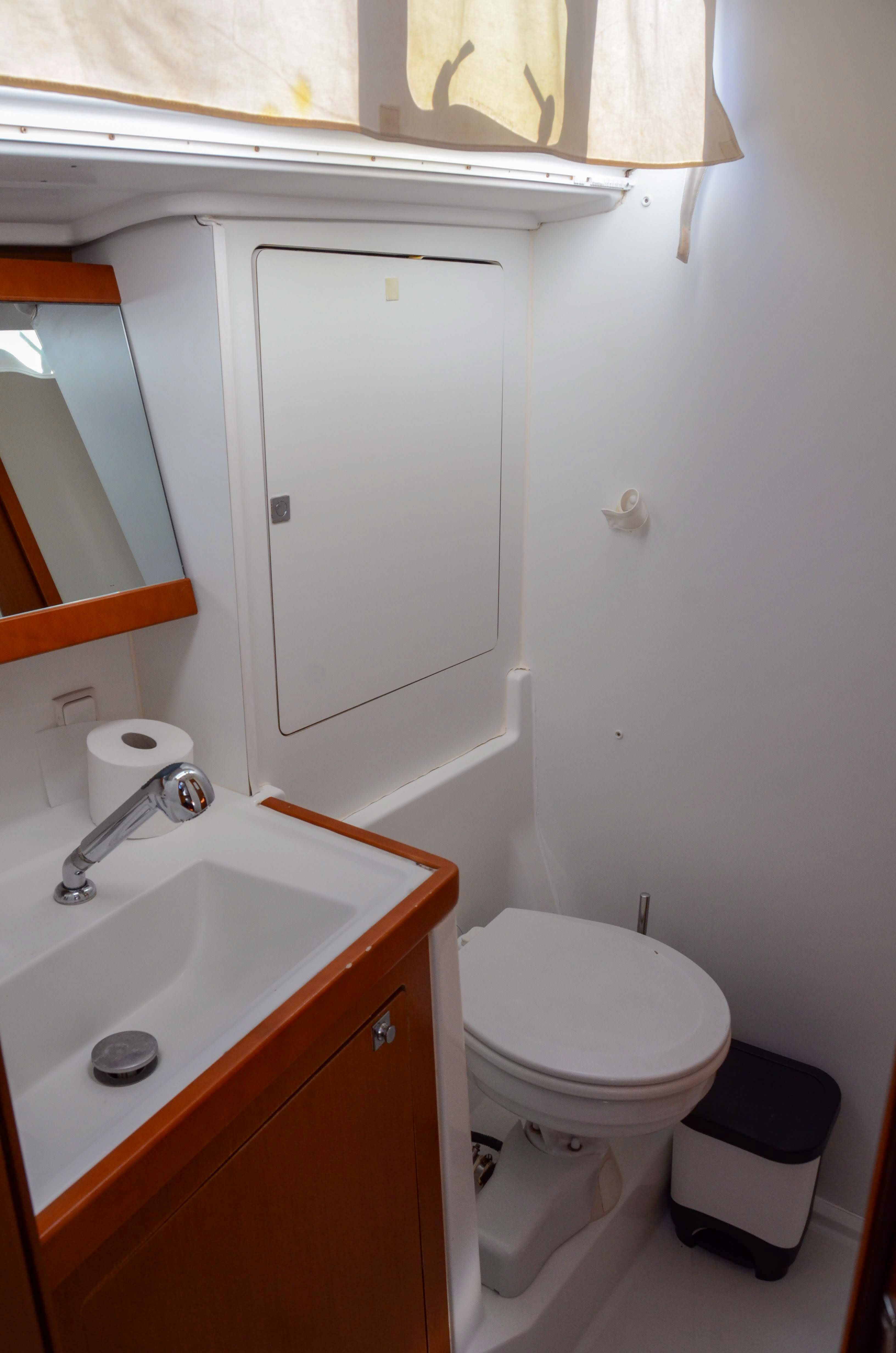 Beneteau Oceanis 48 | Vanitosa