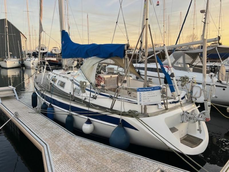 Hallberg Rassy 34 | Rassy