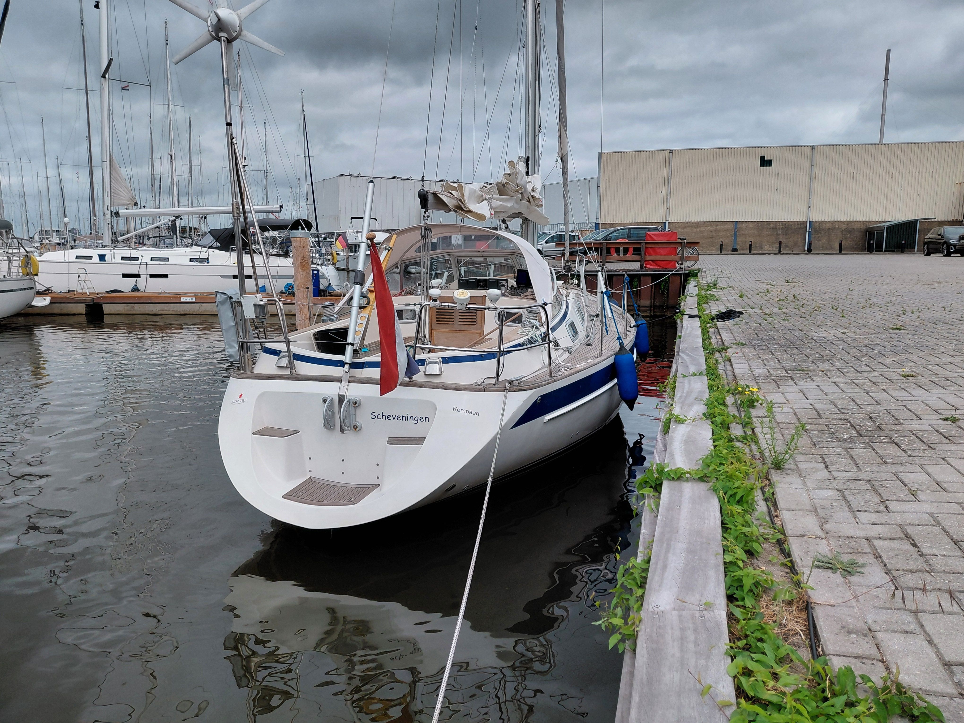 Hallberg Rassy 34 | Rassy