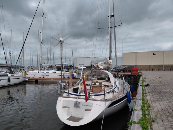 Hallberg Rassy 34 | Rassy