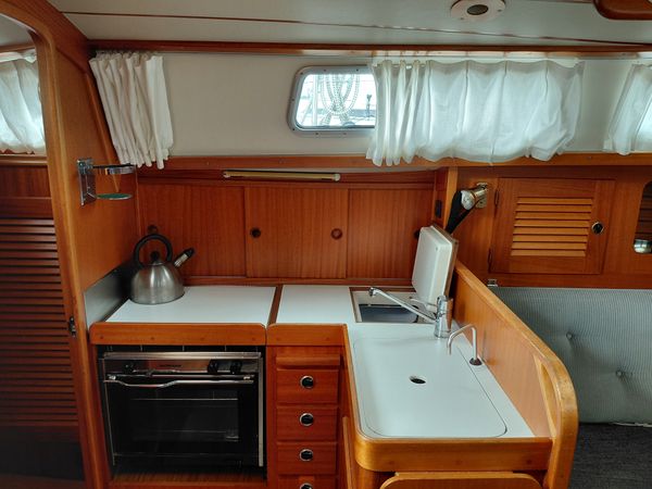 Hallberg Rassy 34 | Rassy