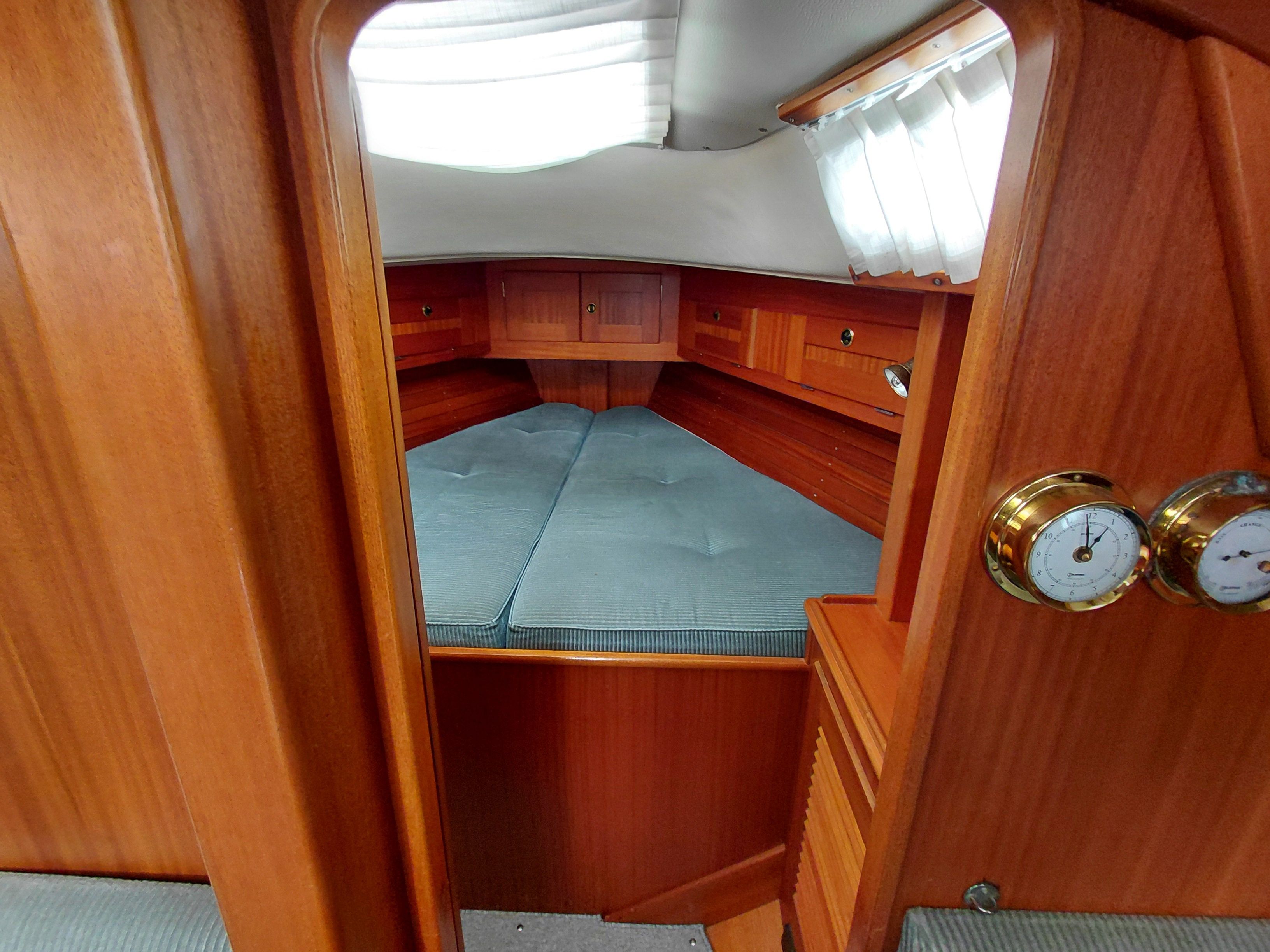 Hallberg Rassy 34 | Rassy