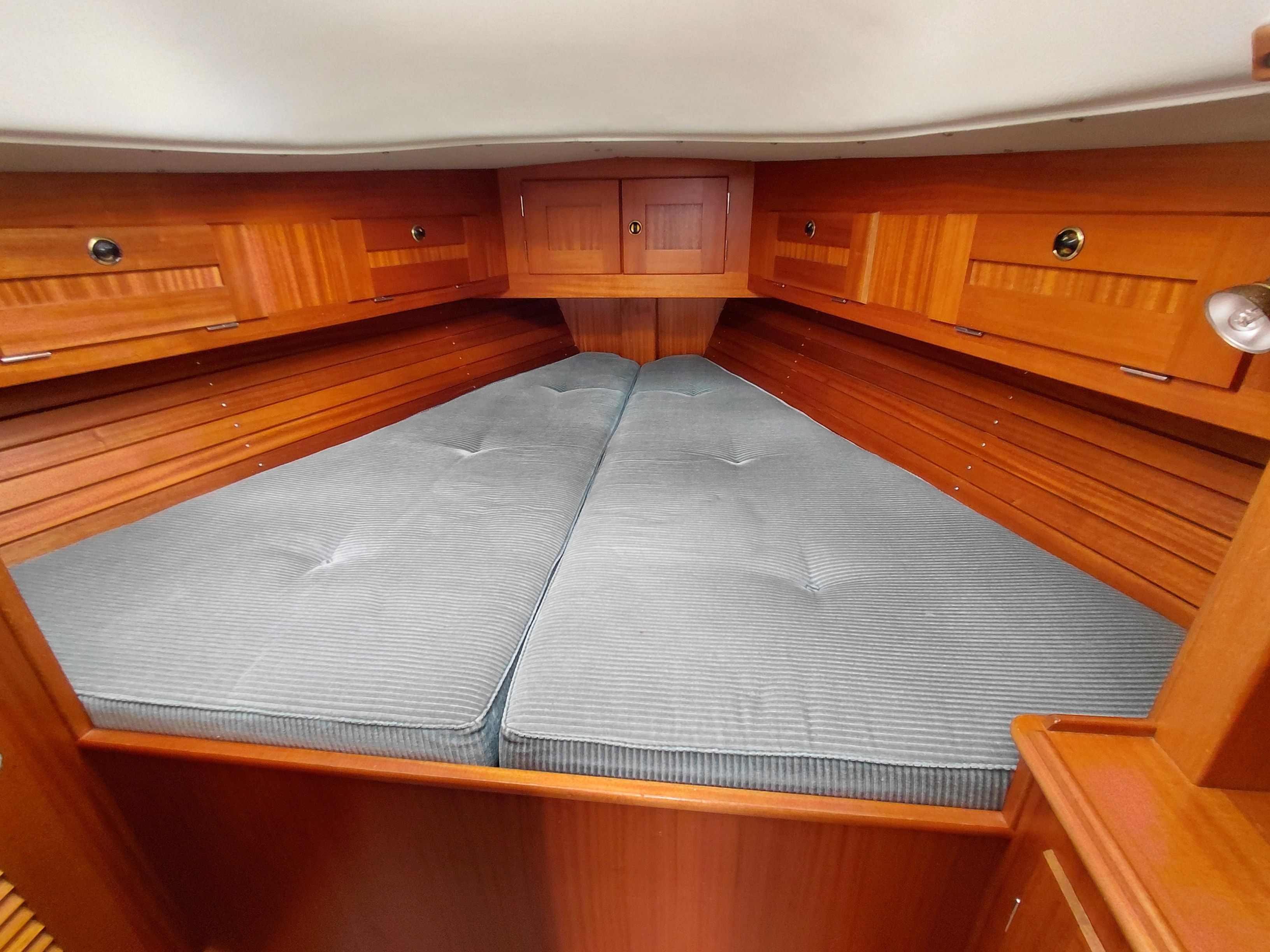 Hallberg Rassy 34 | Rassy