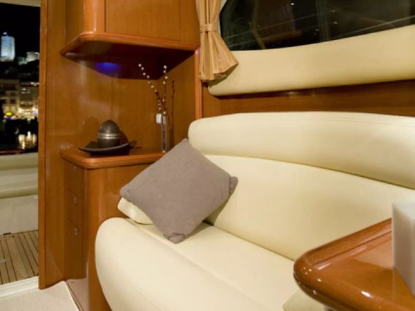 Prestige 36 | Silver Fish