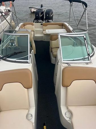 Sea Ray 290 | New Yorker