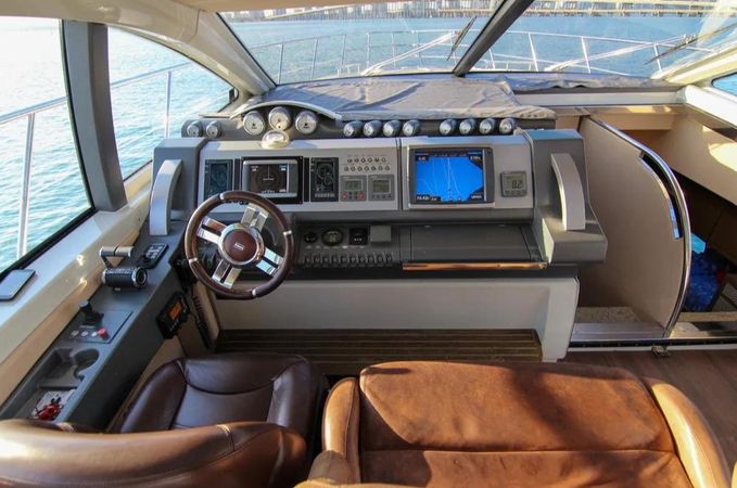 Azimut 68S | Miami Beach