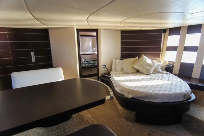 Azimut 68S | Miami Beach