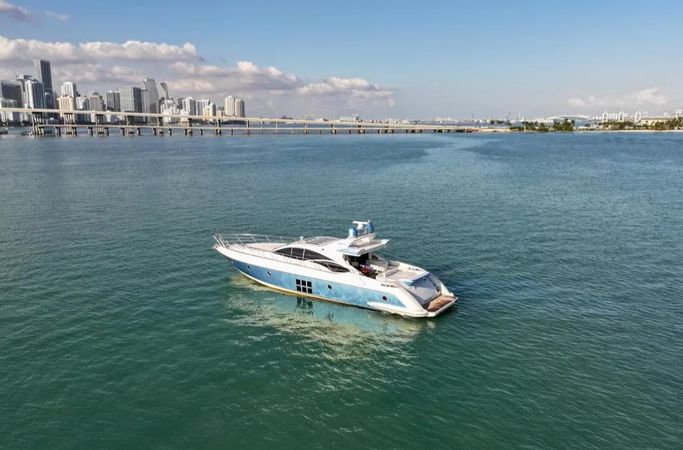 Azimut 68S | Miami Beach