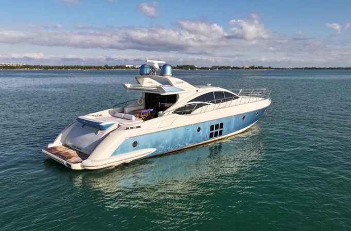 Azimut 68S | Miami Beach