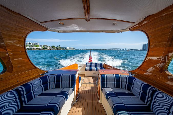 Hinckley Ketch 37 | Gracious