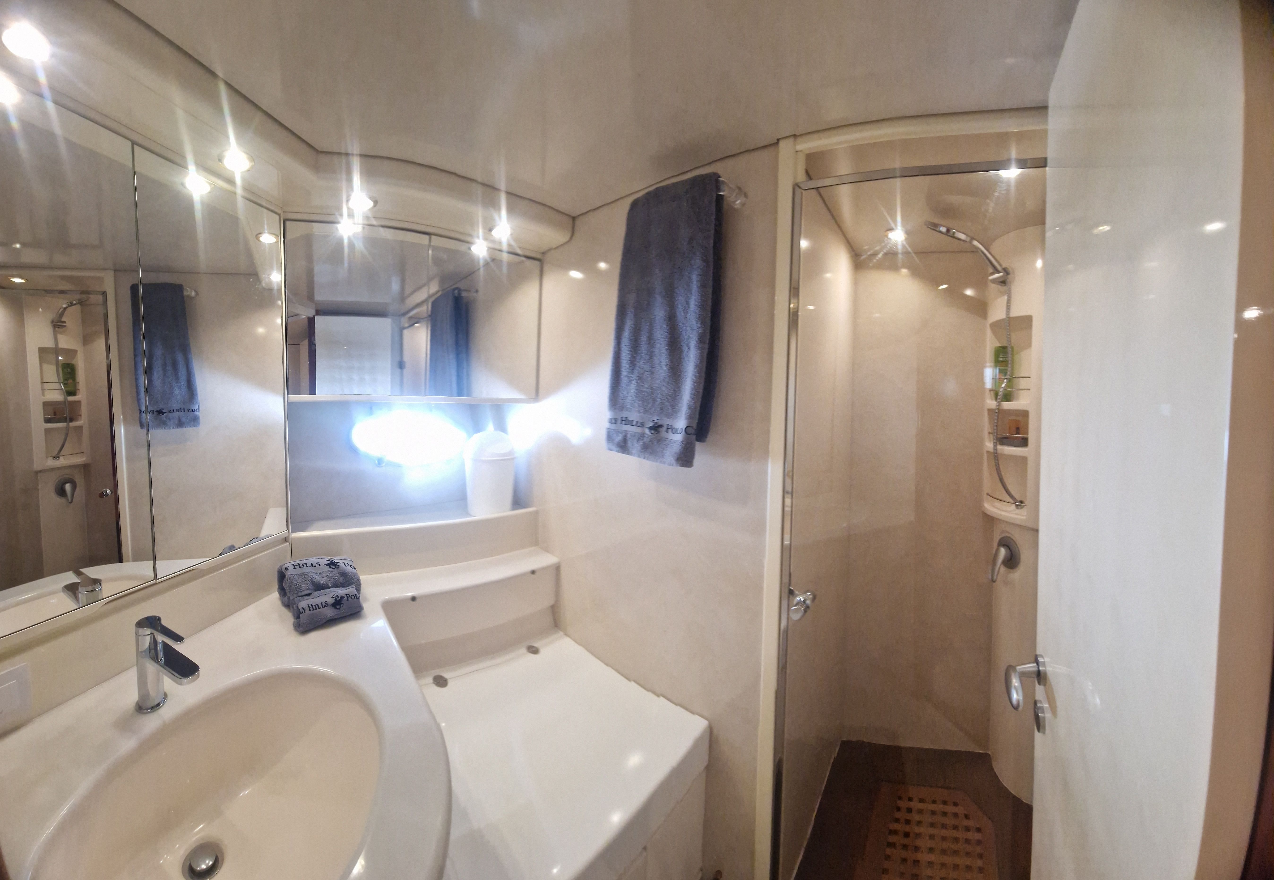 Pershing 65 | Elleven