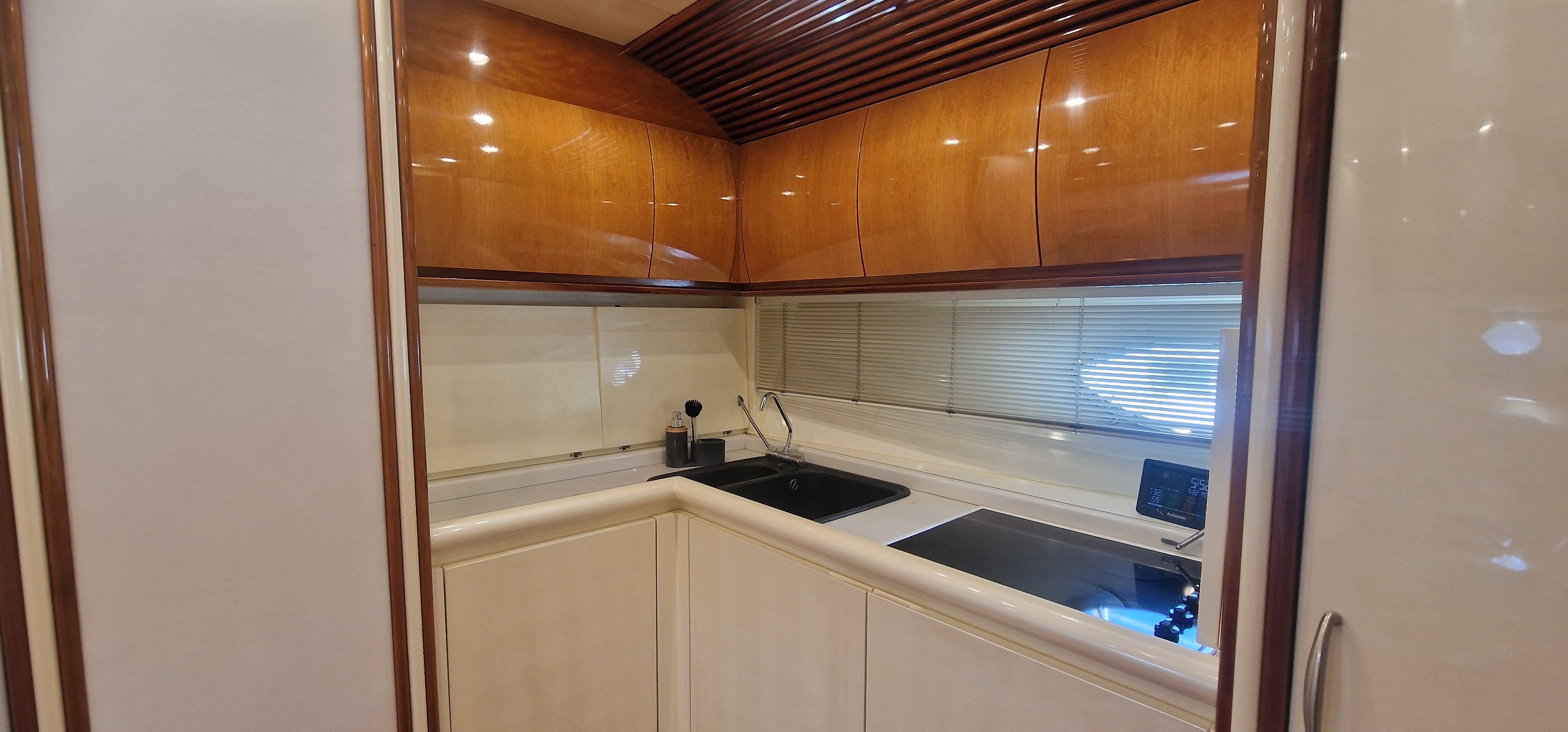 Pershing 65 | Elleven