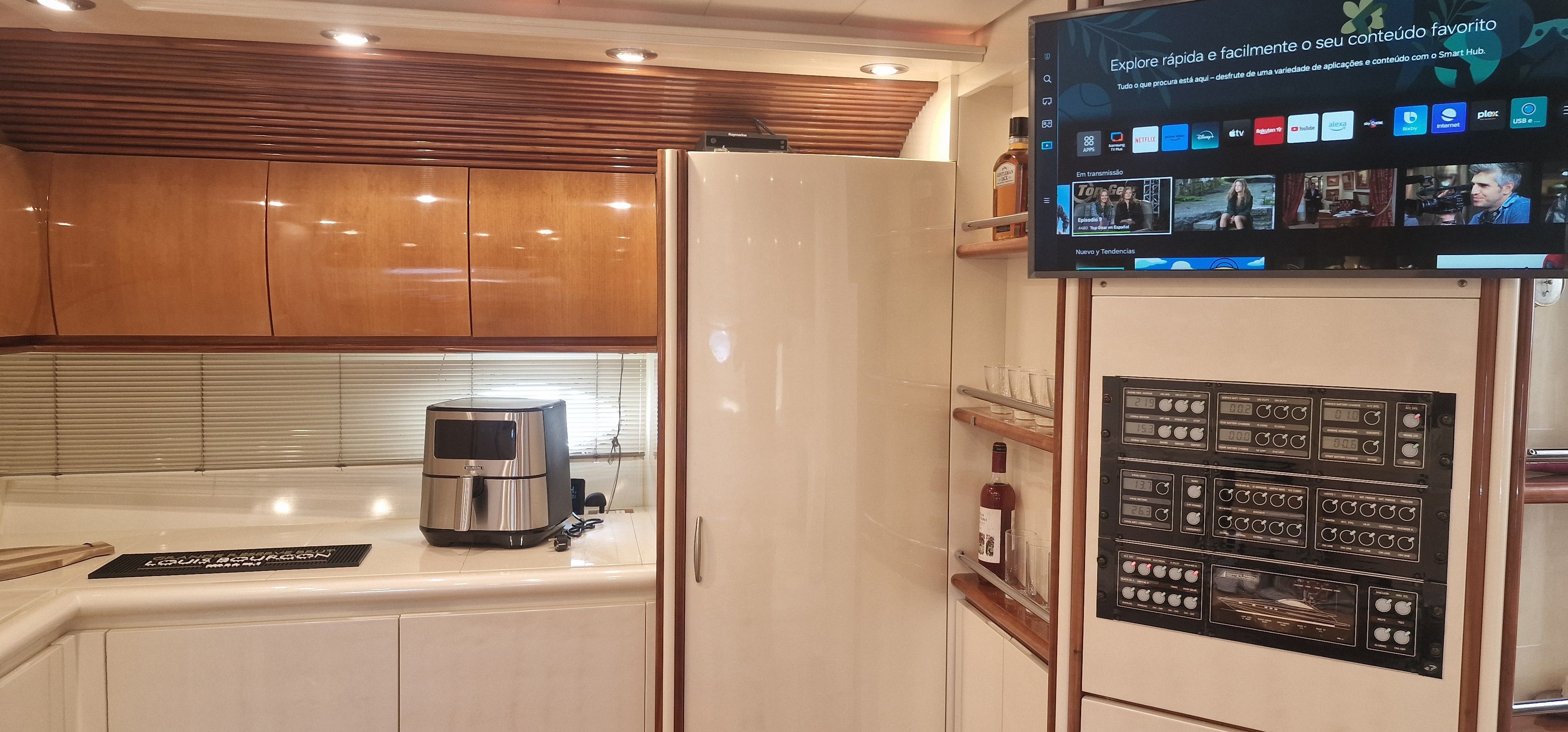 Pershing 65 | Elleven