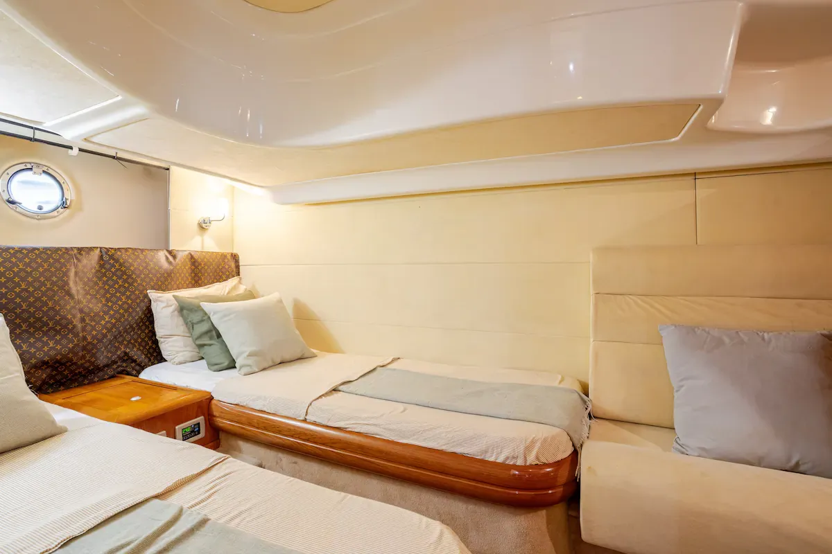 Cranchi Mediterranee 47 | Fifty Five