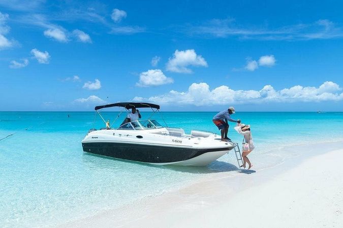 Hurricane boats Sundeck 260 | Believe