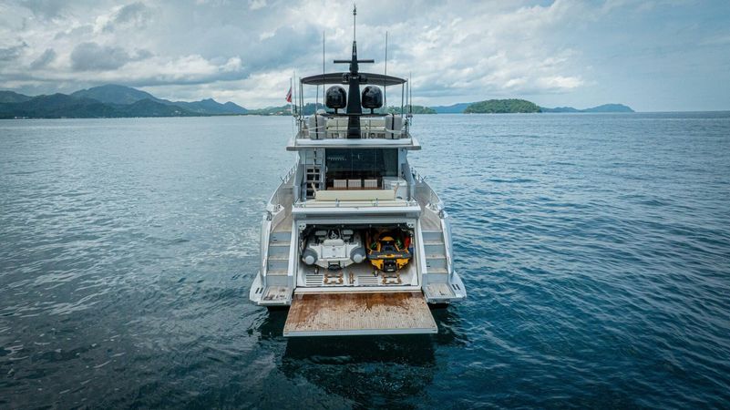 Azimut 76 | Carpe Diem