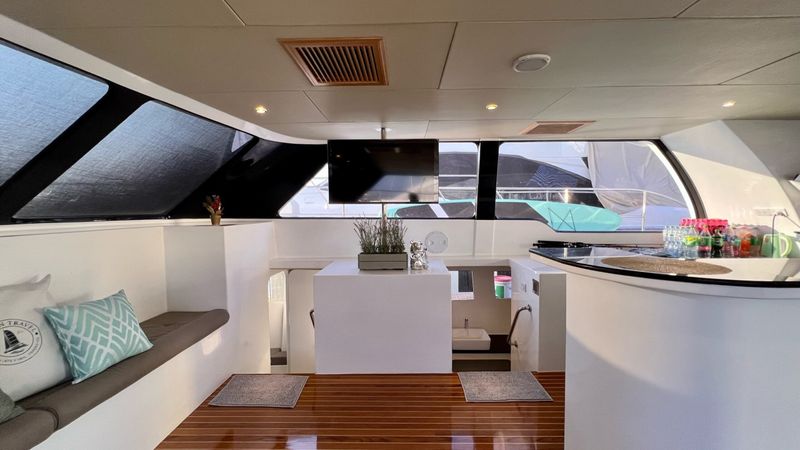 Custom Built 50 | Crociera