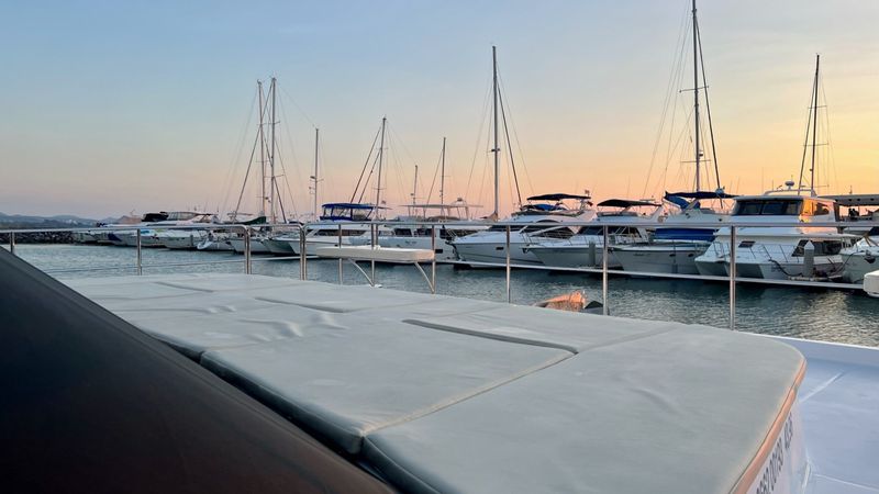 Custom Built 50 | Crociera