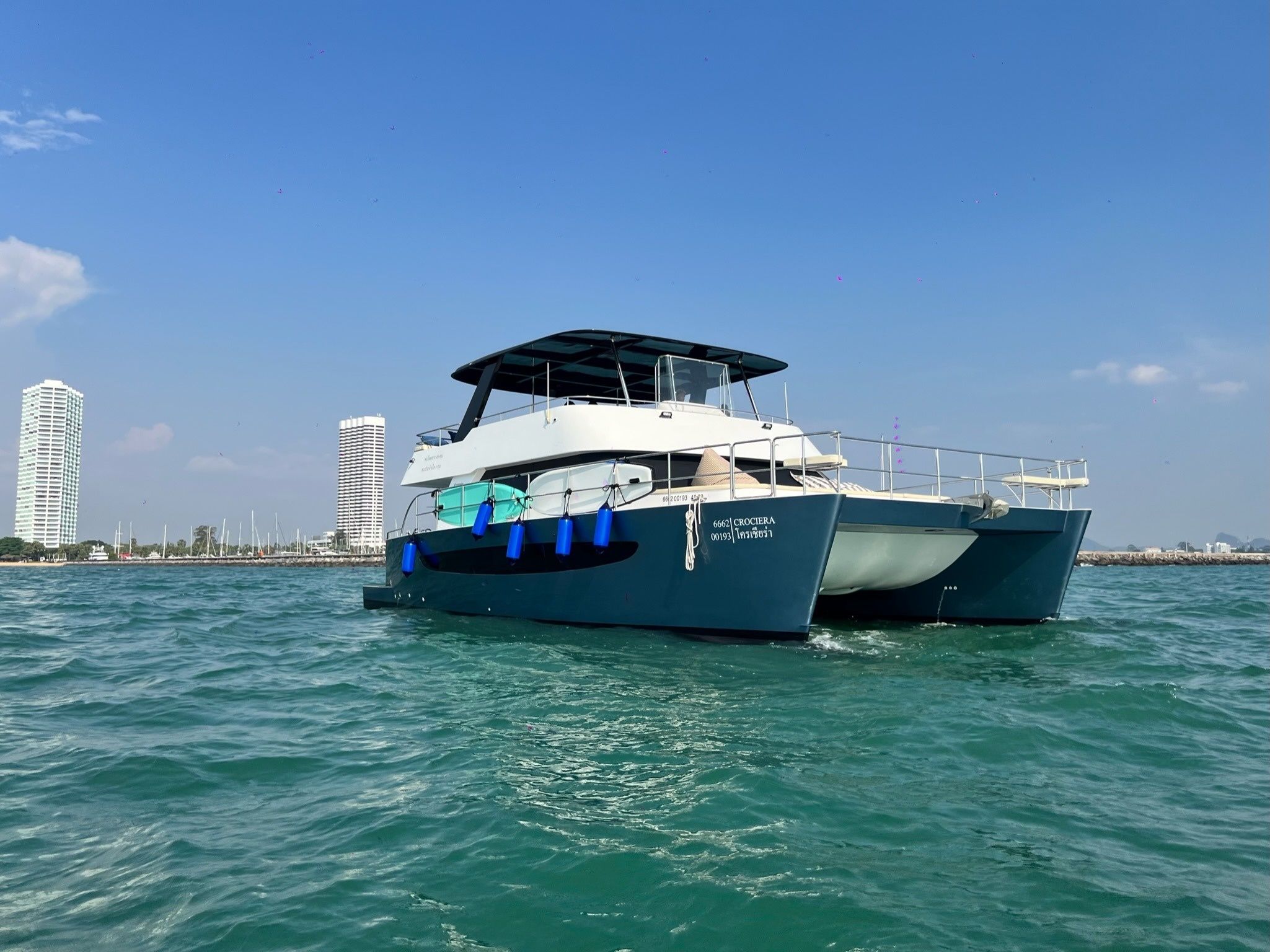 Custom Built 50 | Crociera