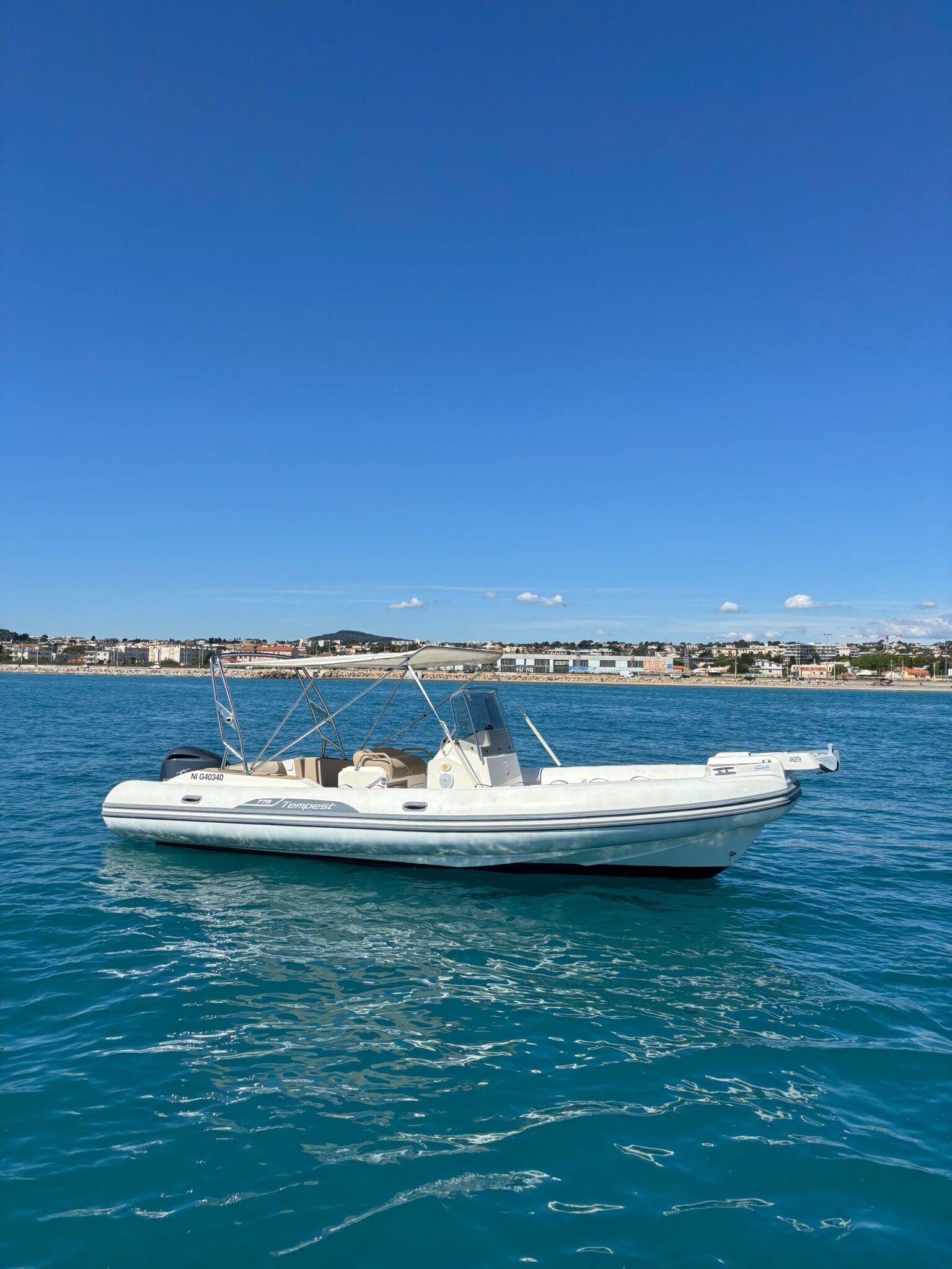 Capelli Tempest 775 | Angeth