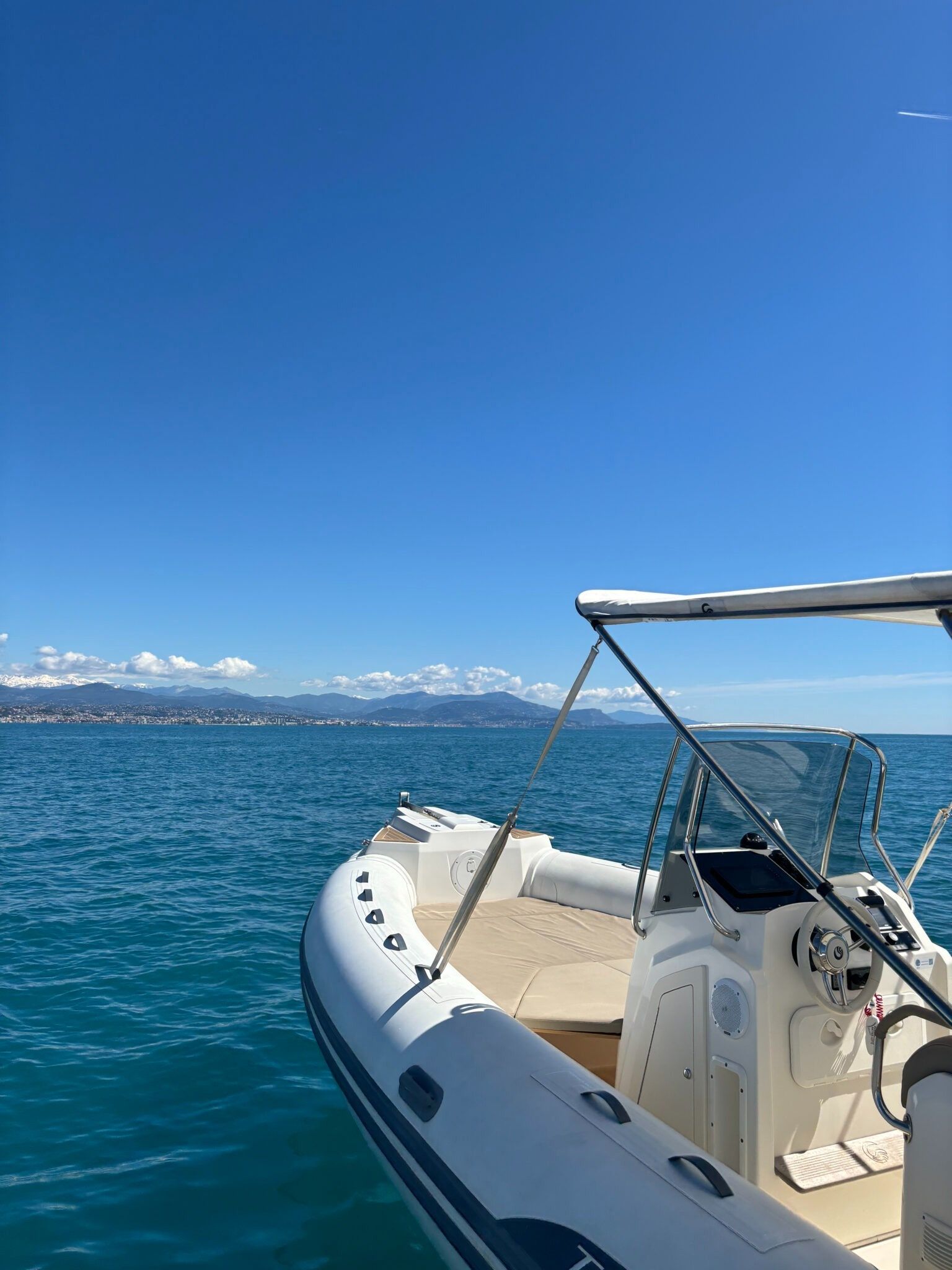 Capelli Tempest 775 | Angeth