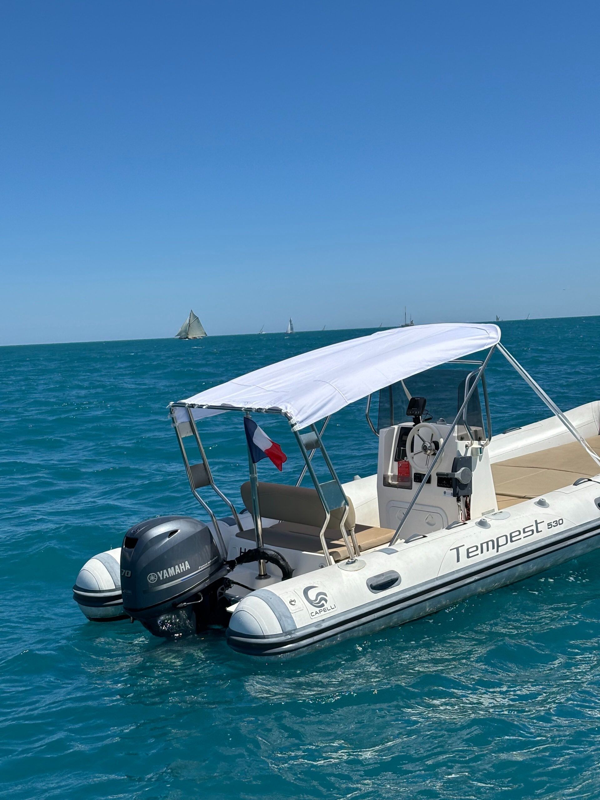 Capelli Tempest 530 | Hobo