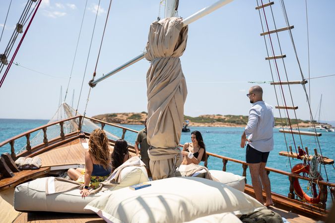 Custom Built 62 | Athenian Cruiser