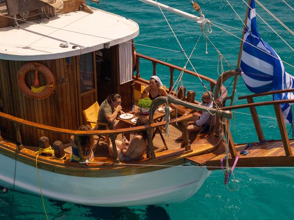 Custom Built 62 | Athenian Cruiser