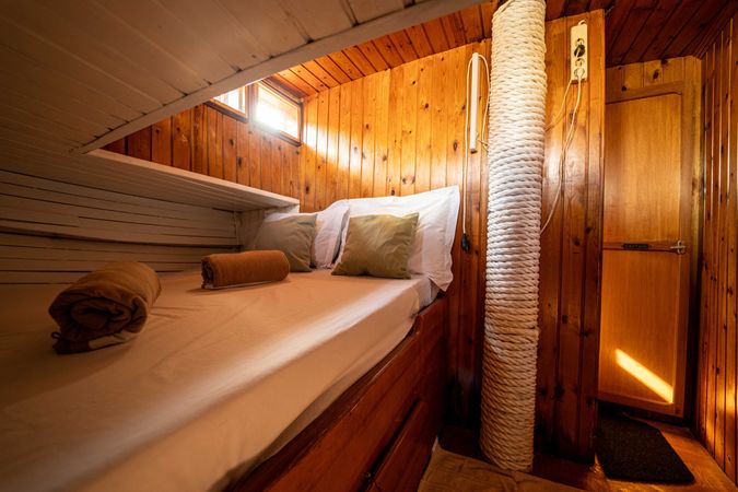 Custom Built 62 | Athenian Cruiser