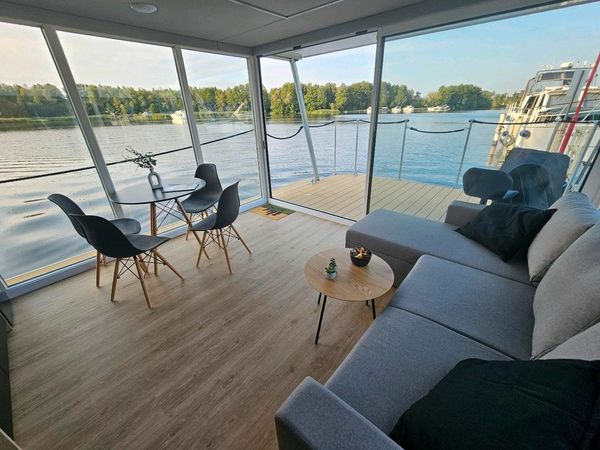 Custom Built 42 | DeichStube