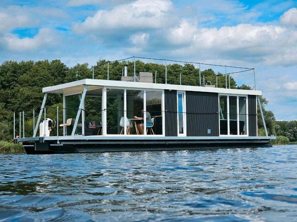 Custom Built 42 | DeichStube