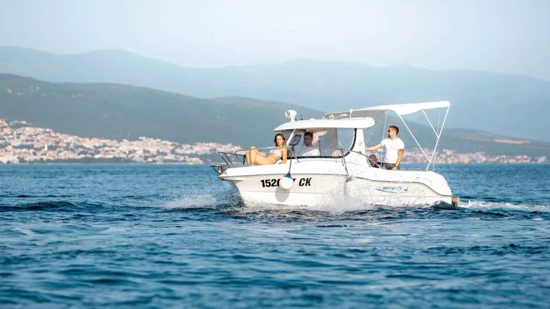 Quicksilver 580 | 07