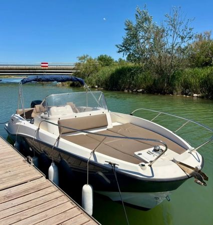 Quicksilver 675 Sundeck | Marie 3