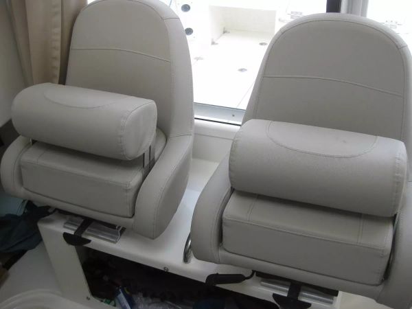 Quicksilver 605 | Nina