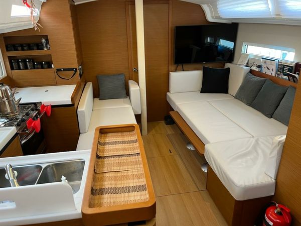 Jeanneau Sun Odyssey 410 | Aristidi